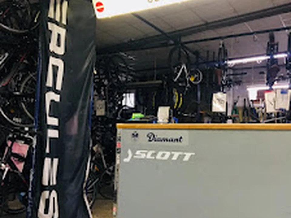1000 Räder, Fahrradfachmarkt