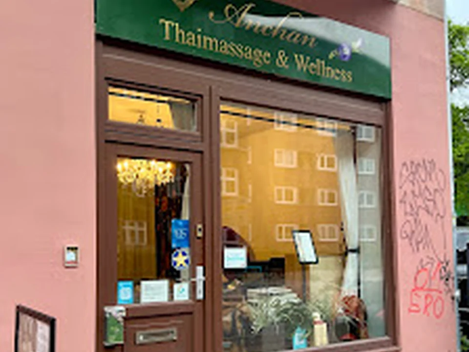 Anchan Thaimassage & Wellness Kieler Straße 60 · 22769 Hamburg