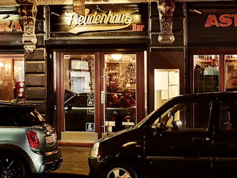 Bar St. Pauli Freudenhaus