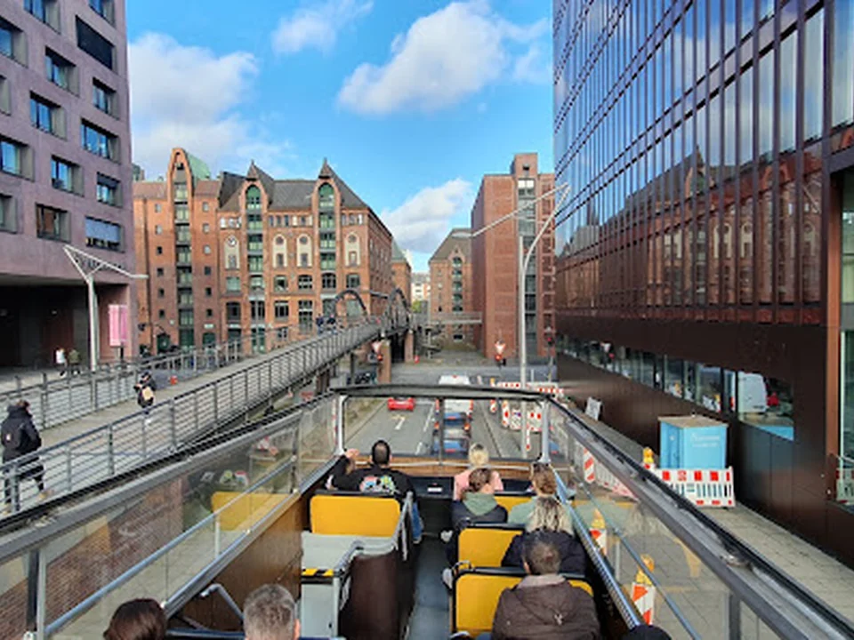 Blaue Linie F - Stadtrundfahrt Hamburg Citytours