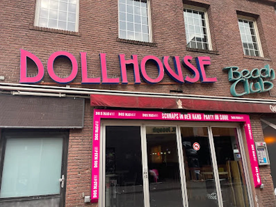 Dollhouse