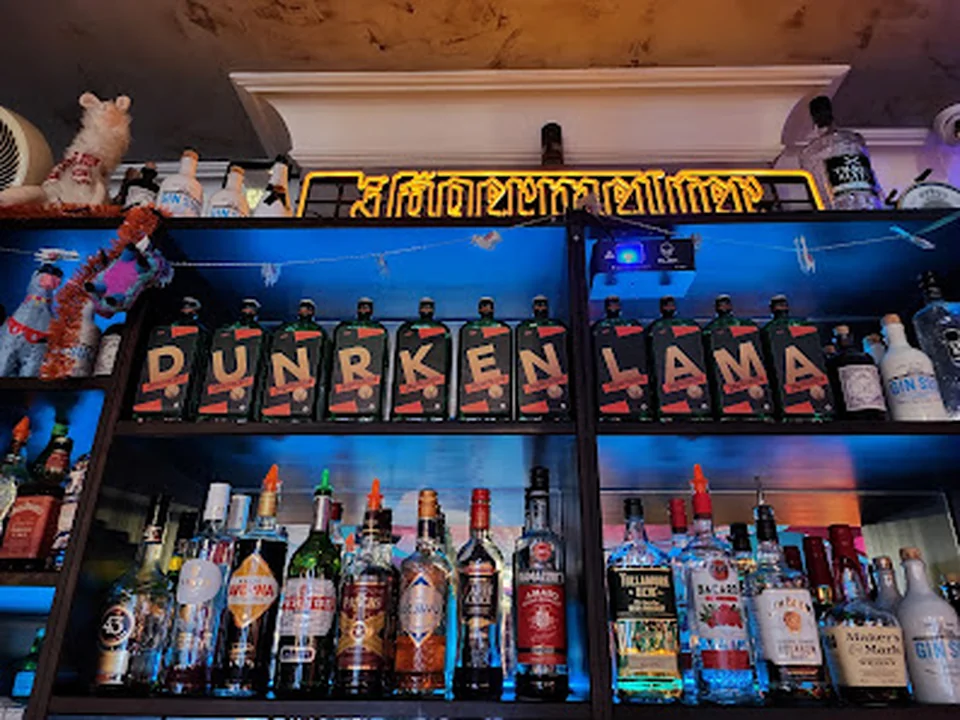 DrunkenLama