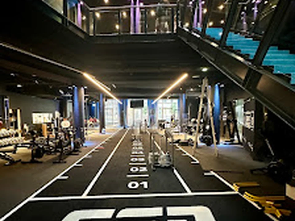 ESN GYM by PRIME TIME fitness