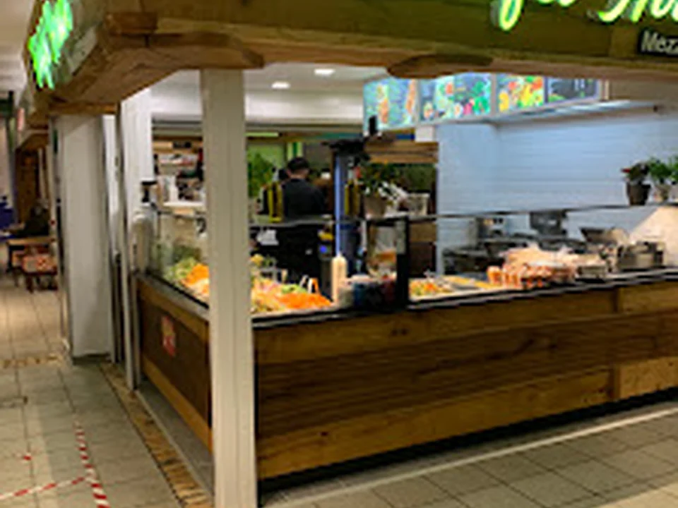 Falafel house mezza & salatbar