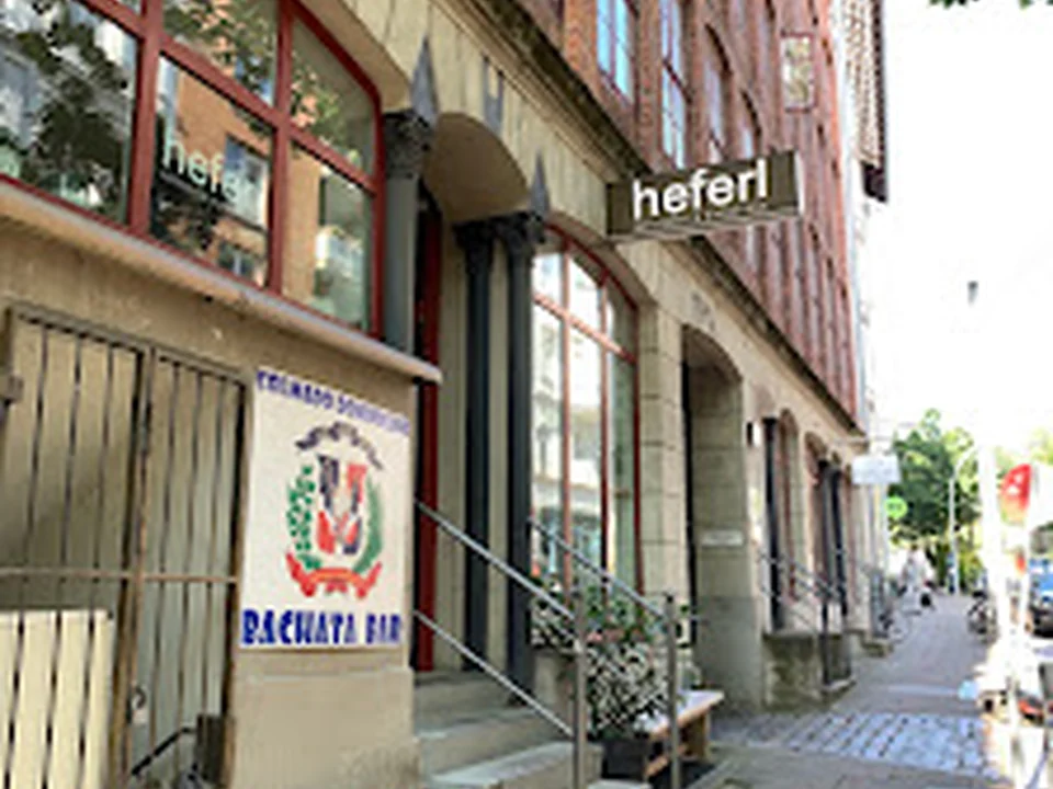 HEFERL Patisserie & Backstube