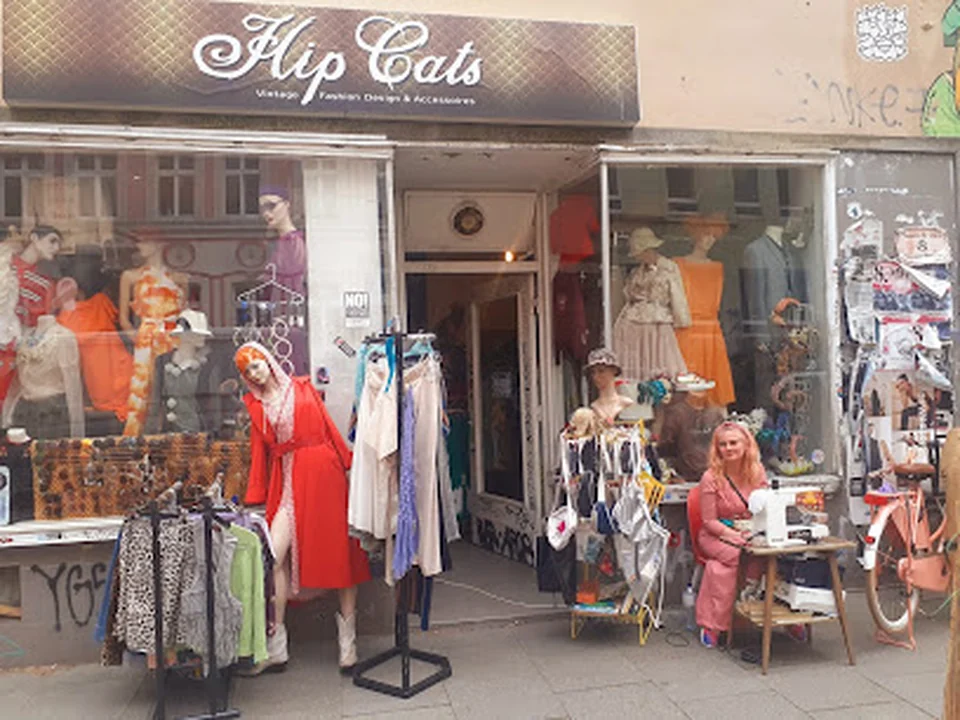 Hip Cats - Vintage Fashion