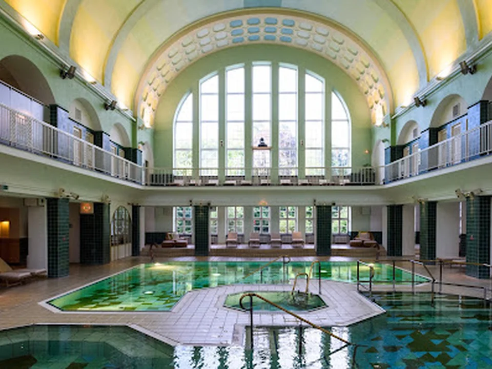 Holthusenbad