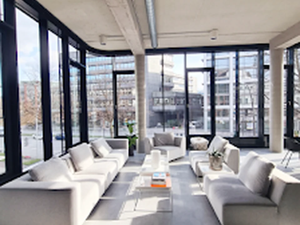 Le Management DE GmbH