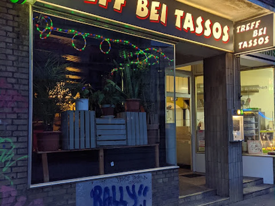 Meet At Tassos