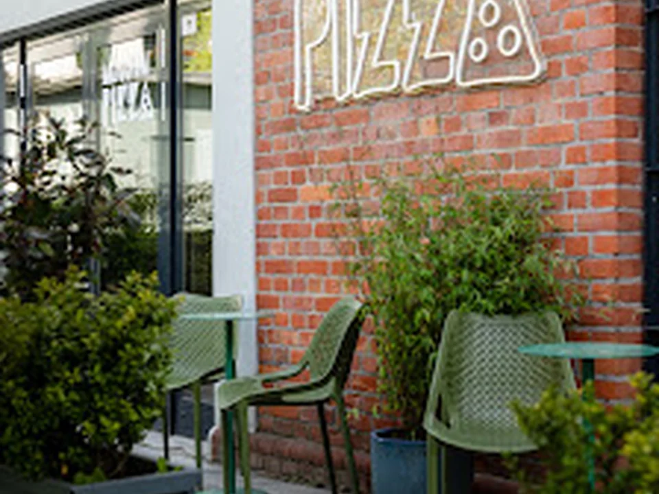 MISSION PIZZA - Restaurant & Delivery