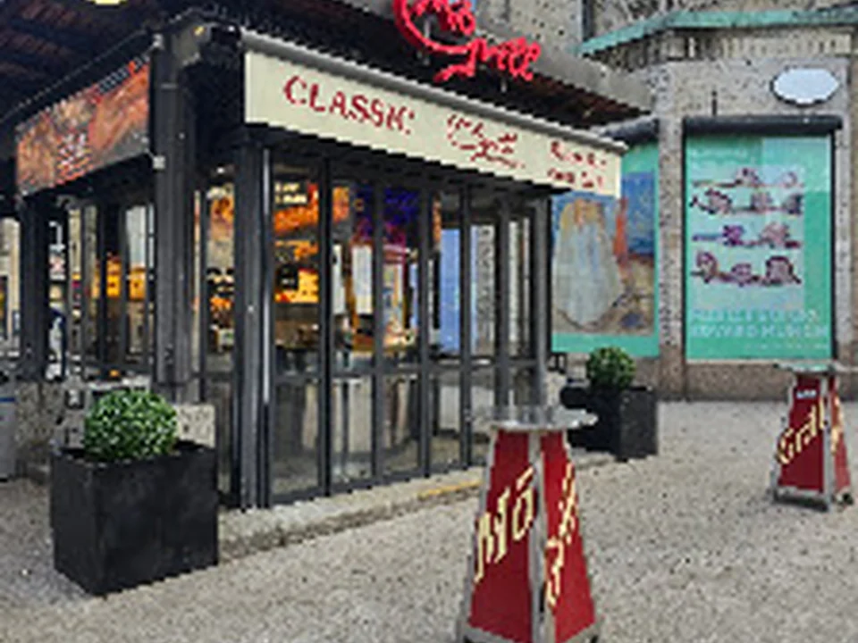 Mö-Grill Mönckebergstraße