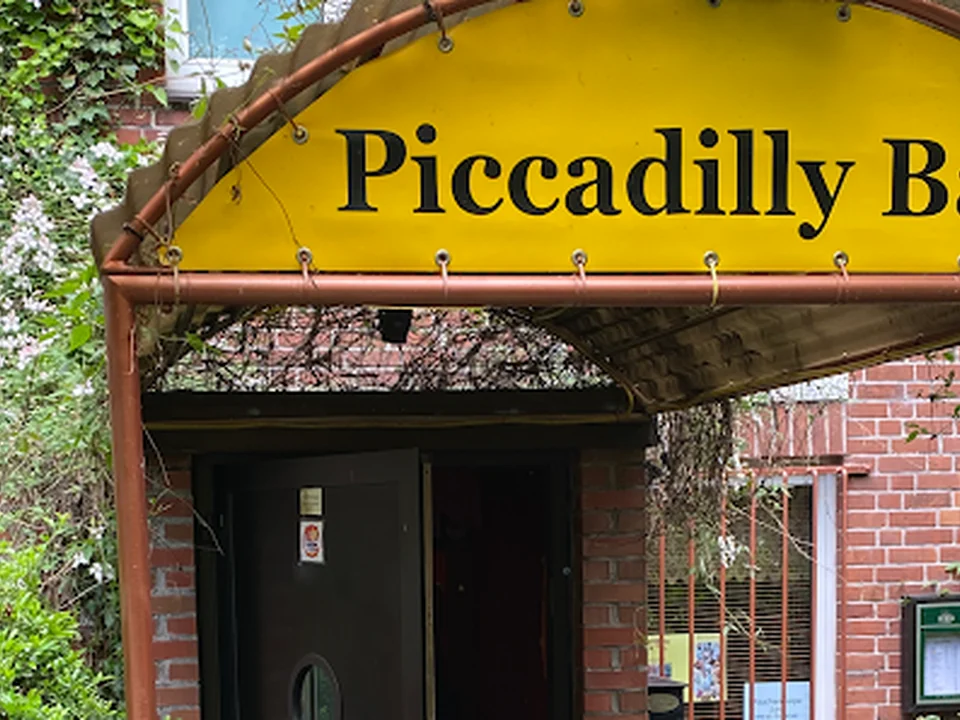 Piccadilly Bar