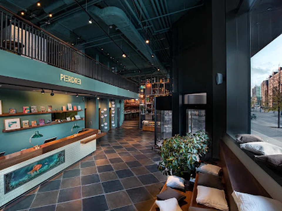 PIERDREI Hotel HafenCity Hamburg