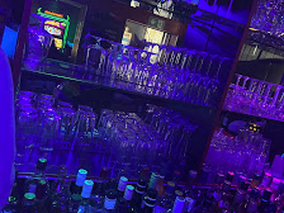 Schatziii Bar