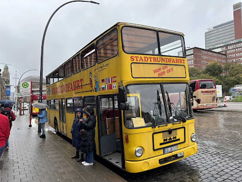 Stadtrundfahrt Hamburg - Die Gelben Doppeldecker GmbH