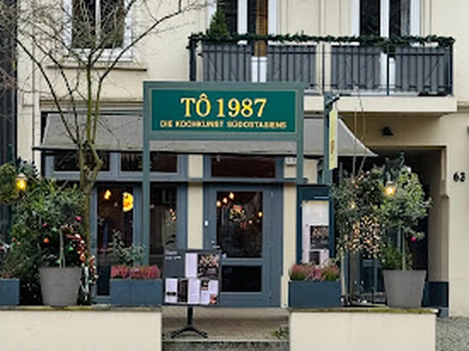 To 1987 Restaurant