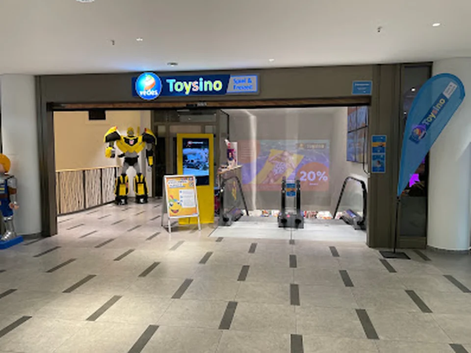 Toysino Filiale Hamburg - vorher myToys