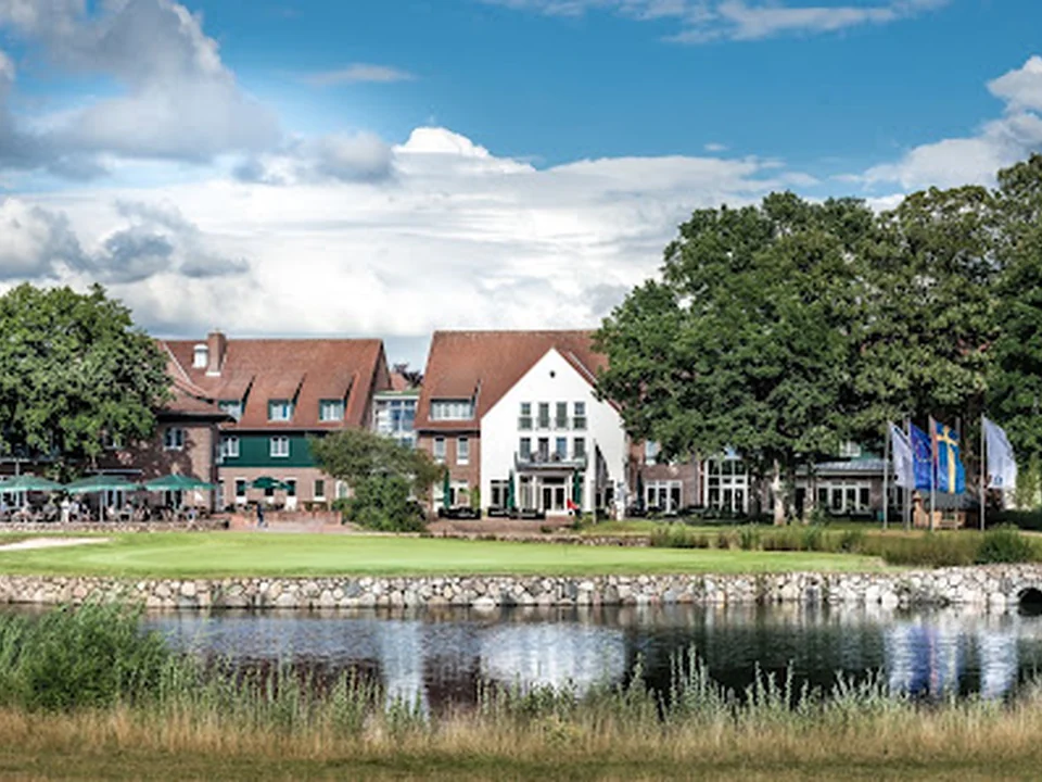 Treudelberg Resort Hamburg (Hotel Treudelberg und Aparthotel Treudelberg)