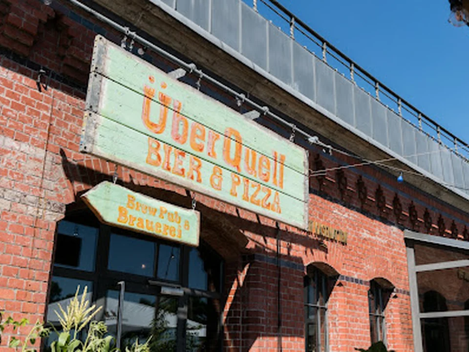 ÜberQuell Restaurant & Brauerei