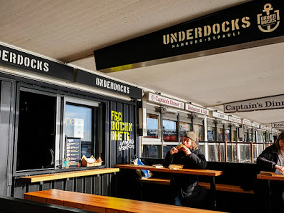UNDERDOCKS
