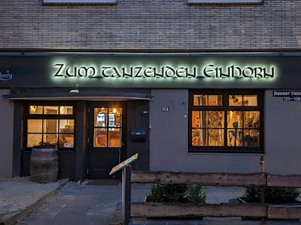 Zum tanzenden Einhorn