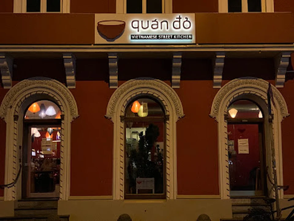 Quan Do Hauptbahnhof, Hamburg