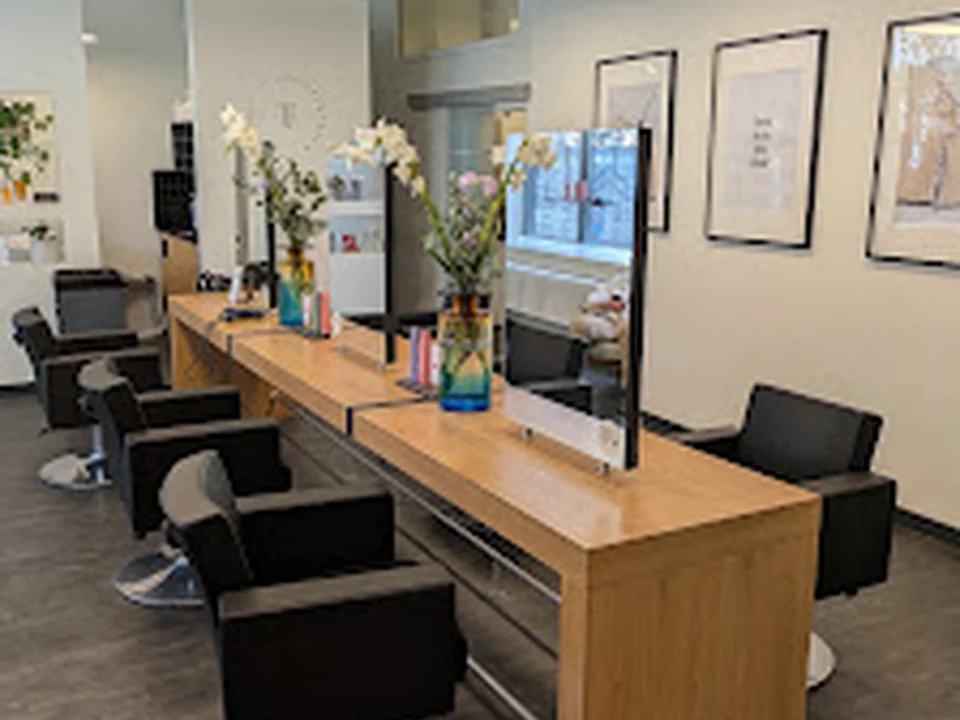 FRISURENTRAUM - Dein Lieblings - Friseur | Hamburg Innenstadt