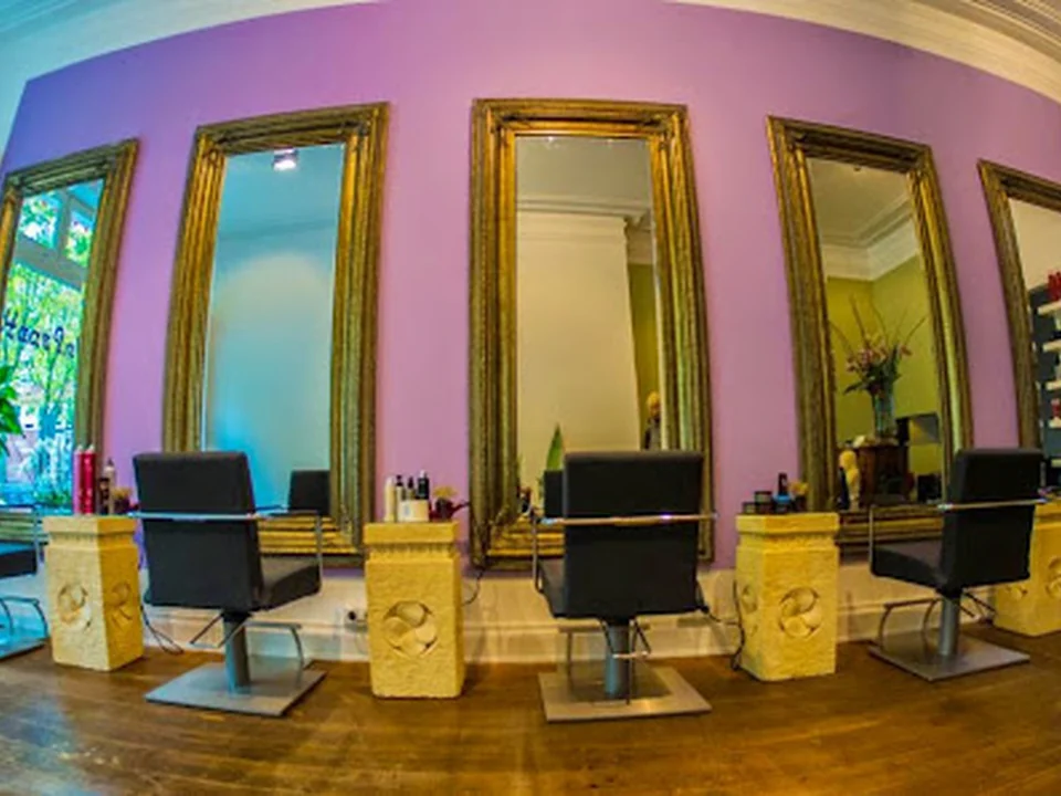 Salon HaarIndo, Hamburg