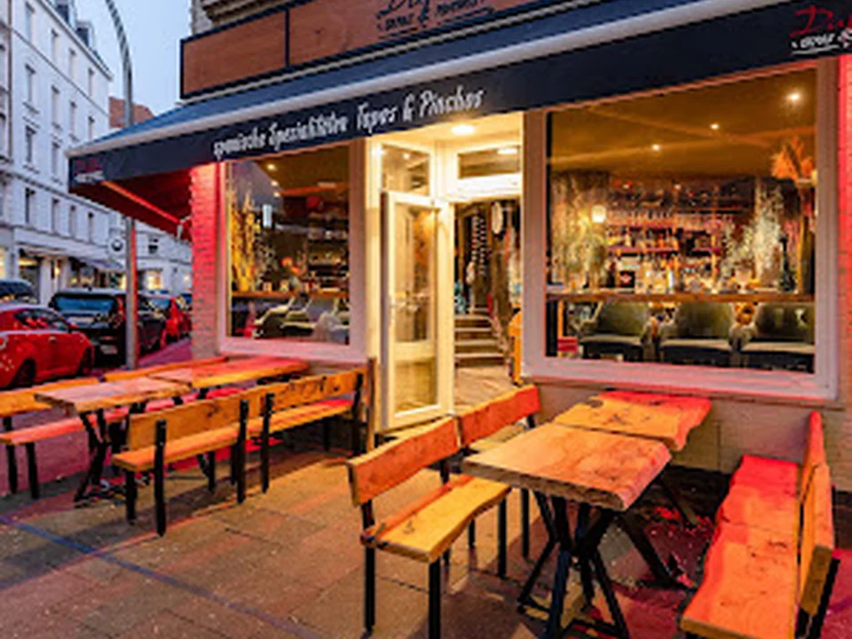 Dali Tapas Bar, Hamburg