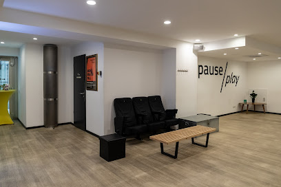 pause & play Escape Rooms