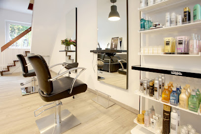 Elbhaar Friseur