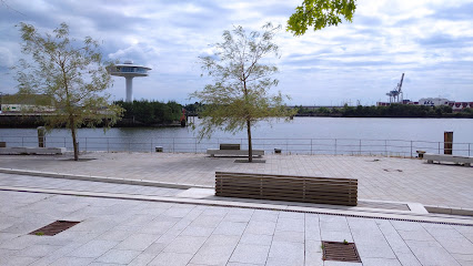 Terrace on Buenos-Aires-Kai